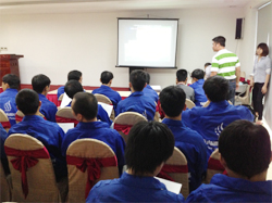 Vietnam Manpower はRENECO – UAE に第1回目の労働者採用を成功に行いました 4